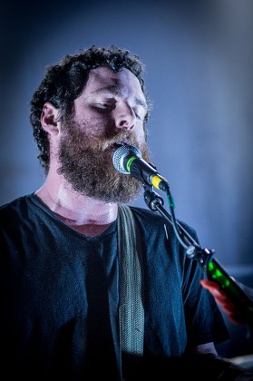 Andy Hull in concert